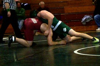 East Brunswick Wrestling Scott Kominkiewicz - click for larger image